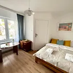 Agapella Apartamemty- Villa Agapella 250M From The Beach