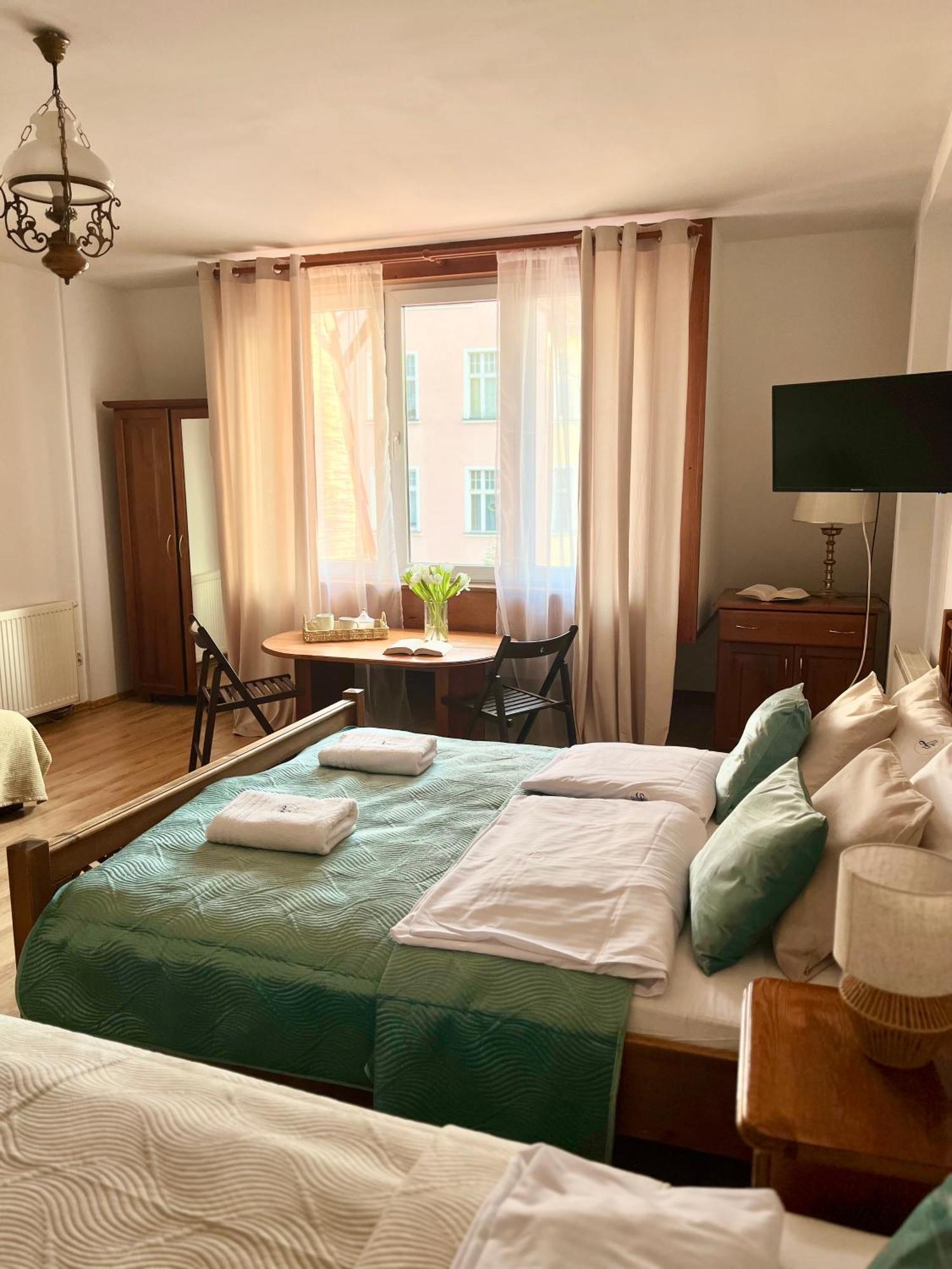 Agapella Apartamemty- Agapella 250m From The Gjestgiverier Sopot