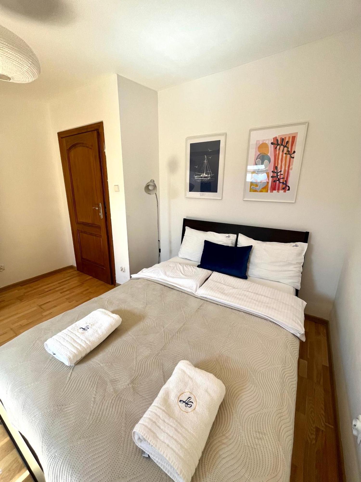 Gjestgiverier Agapella Apartamemty- Agapella 250m From The Sopot